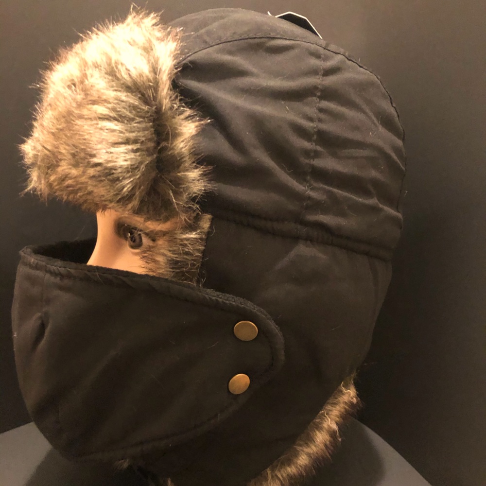 Trap hat